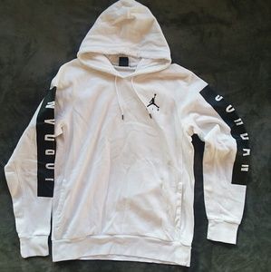NWOT air Jordan hoodie